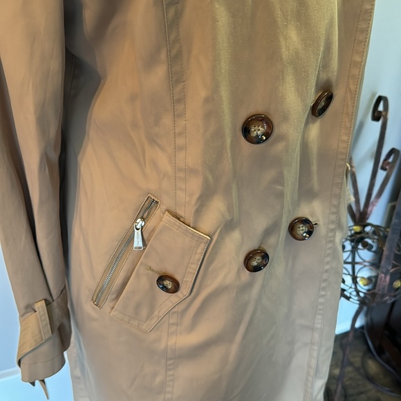 Michaell Kors jacket - Picture 3 of 13
